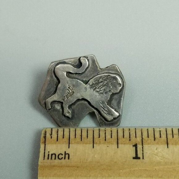 Vintage Small Lion Brooch, Silver Tone Retro Hand Crafted 70s Style, Estate - Picture 5 of 7
